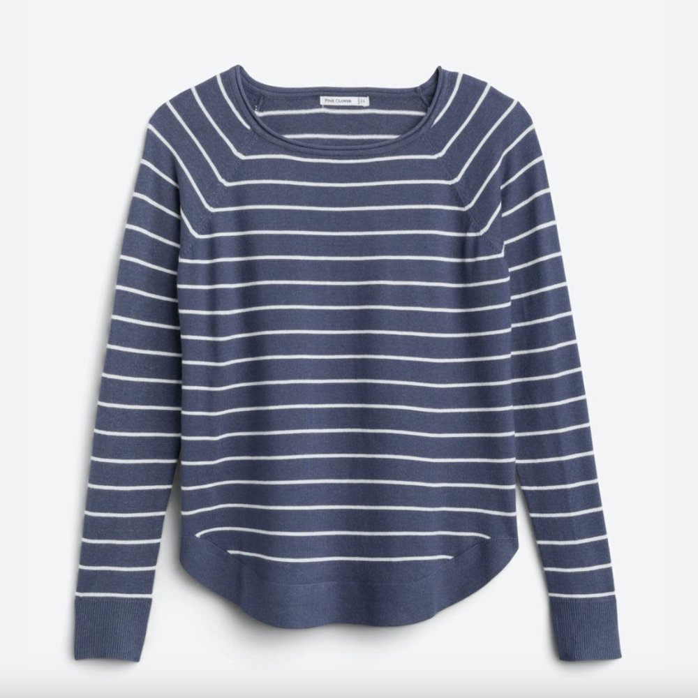 Pink Clover - Valencia Curved Hem Pullover